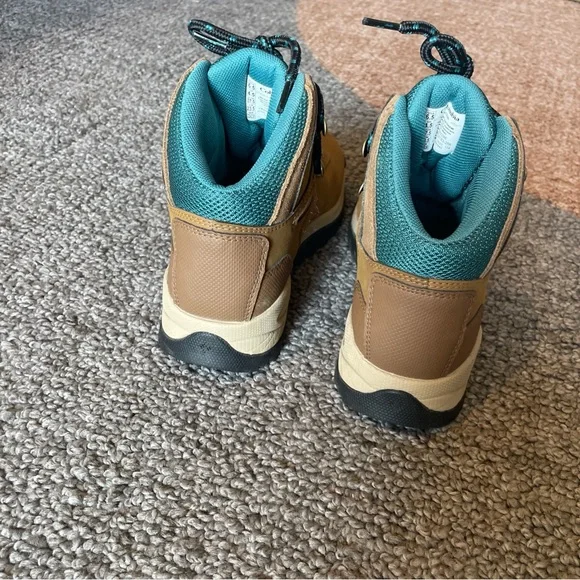 Columbia Size 6.5 Newton Ridge Plus Women’s Waterproof Hiking Boots - Picture 5 of 6